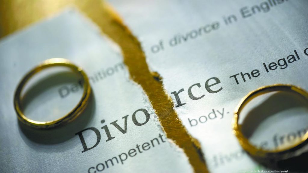 Avoid Credit and Financial Mistakes While Divorcing